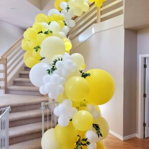 Yellow Balloons Garland Kit, 102pcs Pastel Yellow White Gold Confetti Balloons with 18 + 12 + 10 + 5 Inch for Sunflower Honey Bee Theme Birthday Baby Shower Gender Reveal Party Supplies Decorations