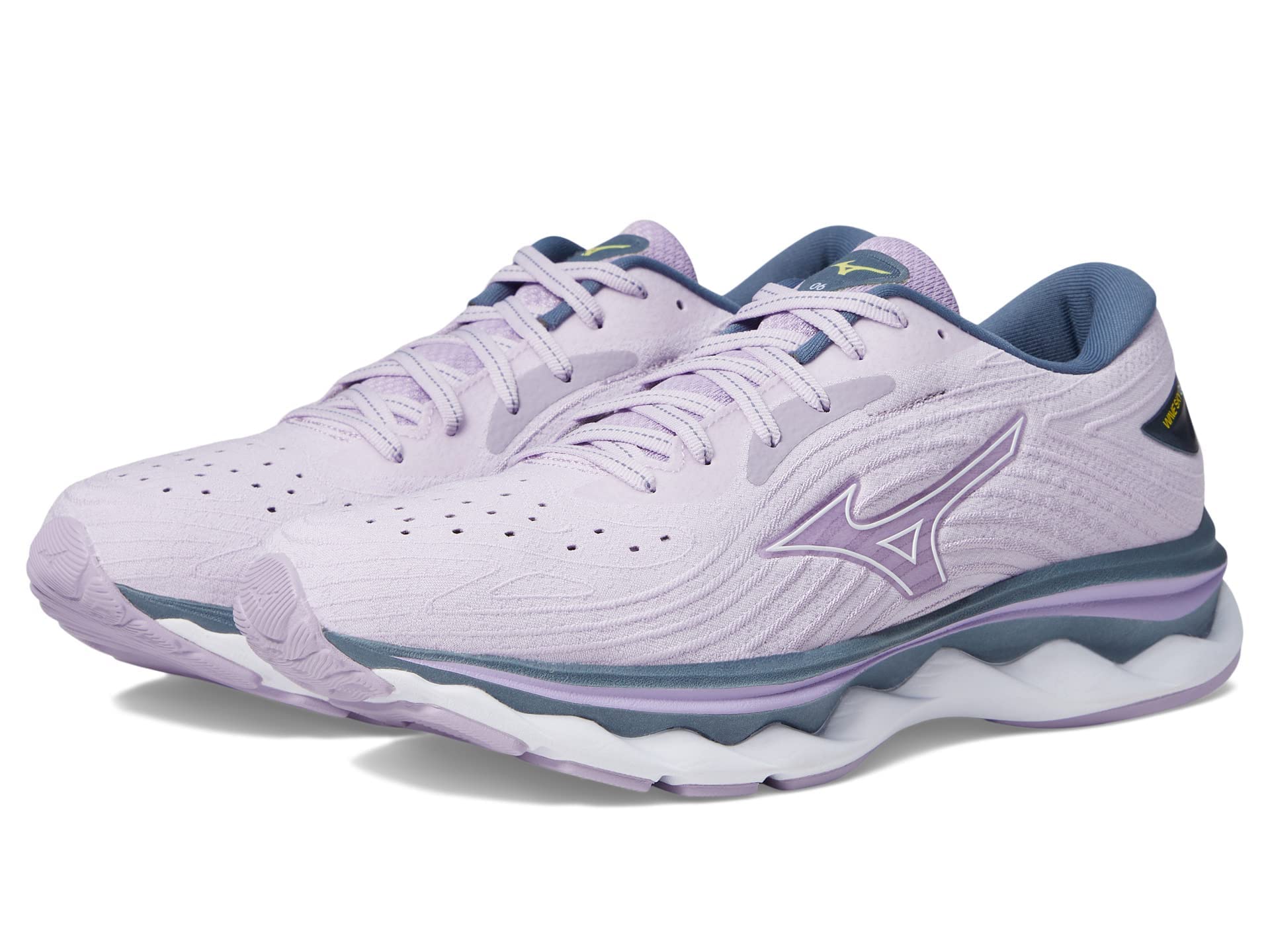 Mizuno Women's Wave Sky 6 Running Shoe, Pastel Lilac/White, 8