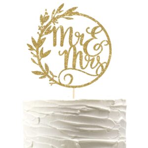 mr and mrs cake toppers，rustic wedding cake topper，cake toppers for wedding