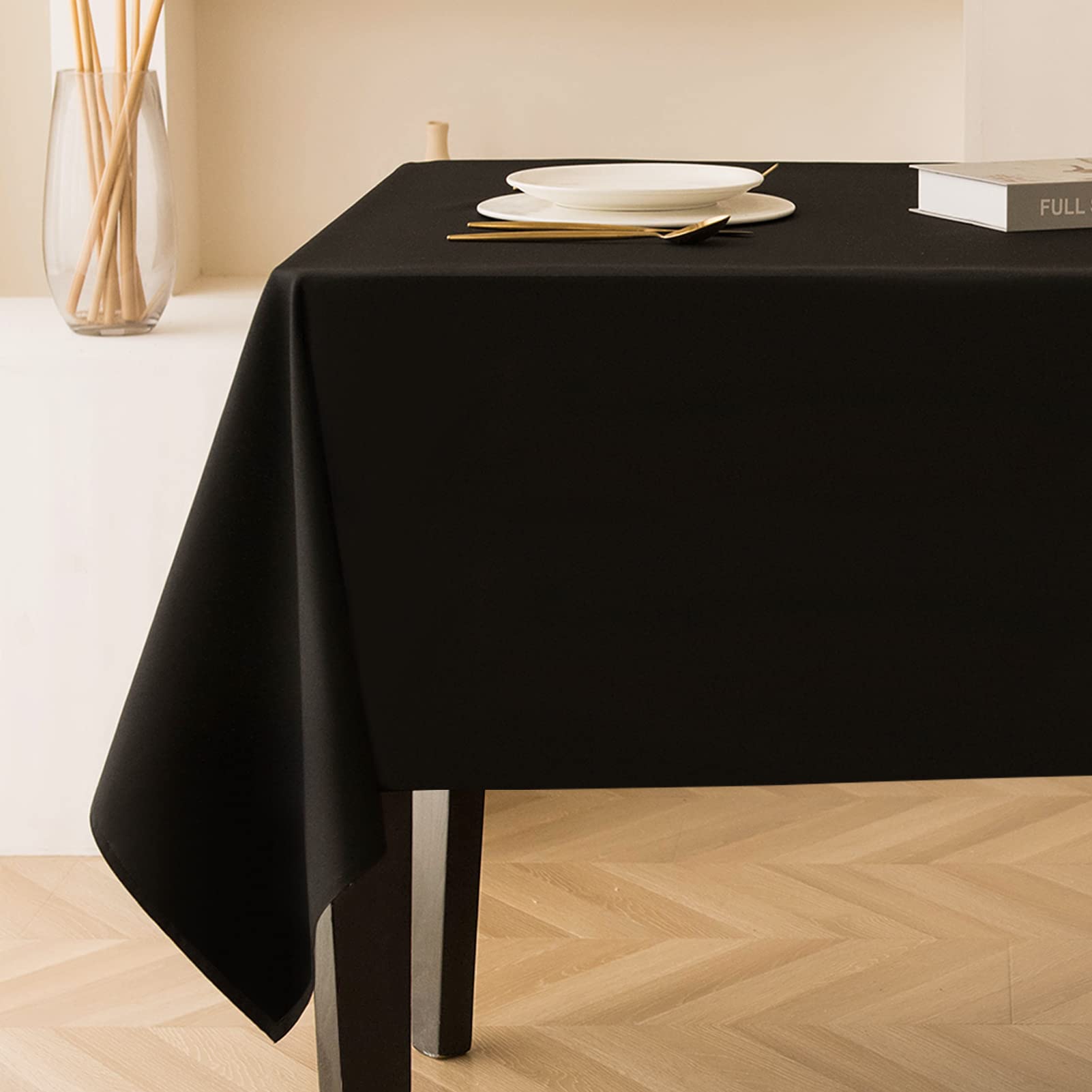 Aocoz 60x84 Inch Rectangle Tablecloth - Black Table Cloths Stain Resistant Decorative Washable Polyester Table Cover for Dining Table Banquets Buffet Parties and Wedding