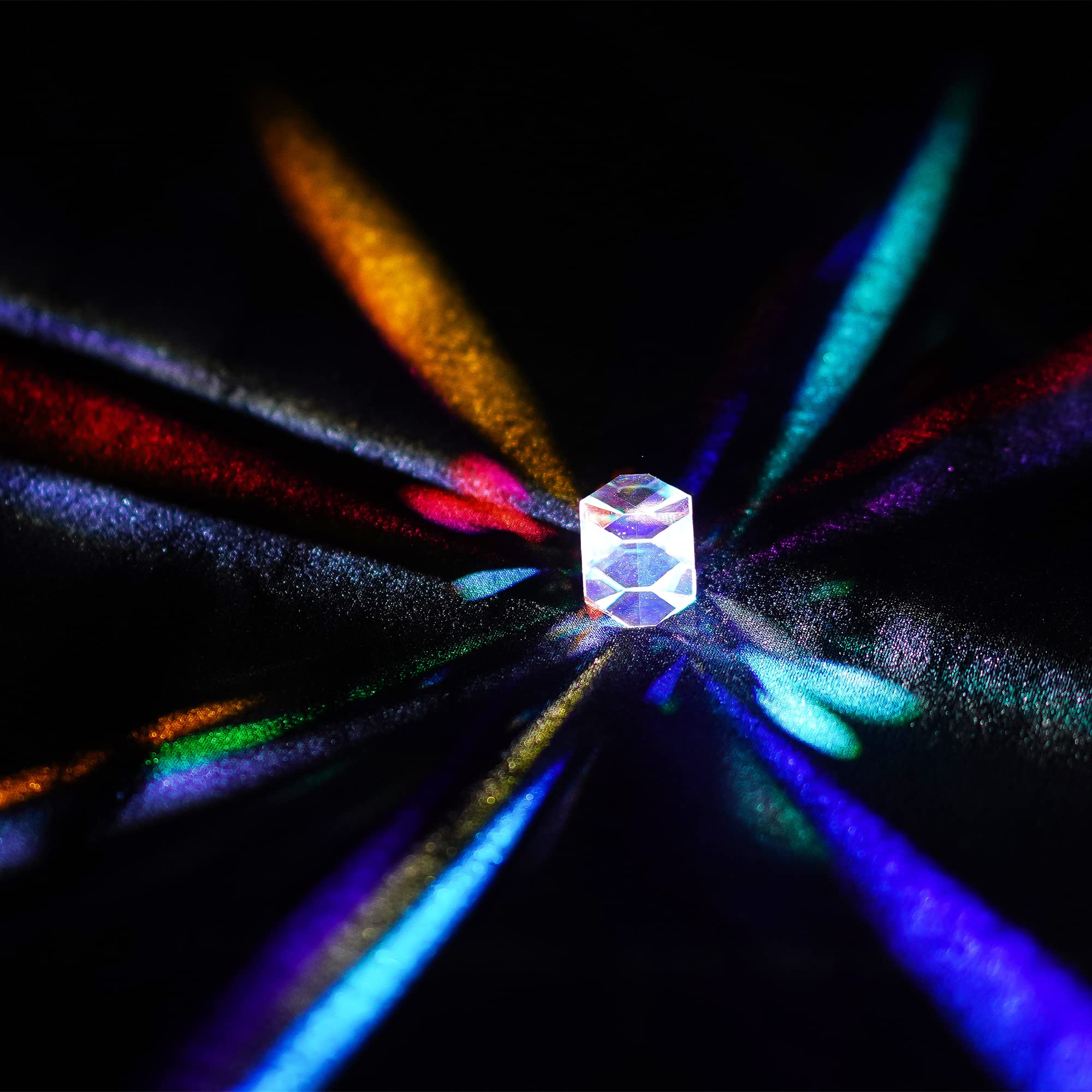 HDCRYSTALGIFTS Color Cube Prism 20mm K9 Optical Crystal Glass Polyhedron RGB Dispersion Prism for Physics,Photography,Desktop Decoration