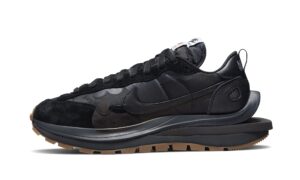 nike mens vaporwaffle dd1875 001 sacai - off noir - size 10.5