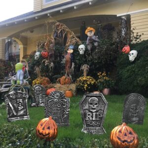 Halloween Foam RIP Graveyard Tombstones (5 Pack), Headstone Halloween Yard Decorations with 10 Metal Stakes, Foam Tombstone Halloween Decorations for Lawn Yard Garden Outdoor Indoor Decorations