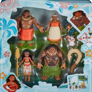 Mattel Disney Princess Moana Small Doll Story Pack with 1 Moana Doll, 5 Character Figures and 1 Accessory from the Movie