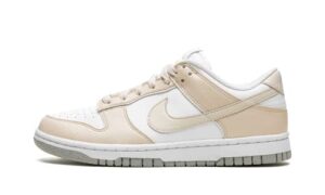 nike womens wmns dunk low next nature dn1431 100 light orewood brown - size 8.5w