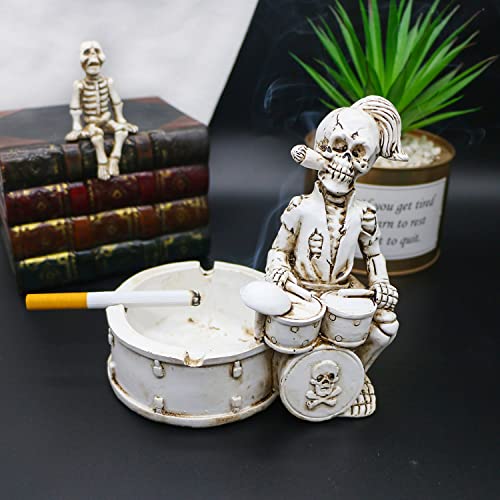 Halloween Gifts Skull Ashtray Decoration - Gothic Spooky Skeleton Cigarette Smoker Ash Tray Smoking Room Office Bar Ornament Skull Party Decor Scary Fantasy Gifts for Smokers