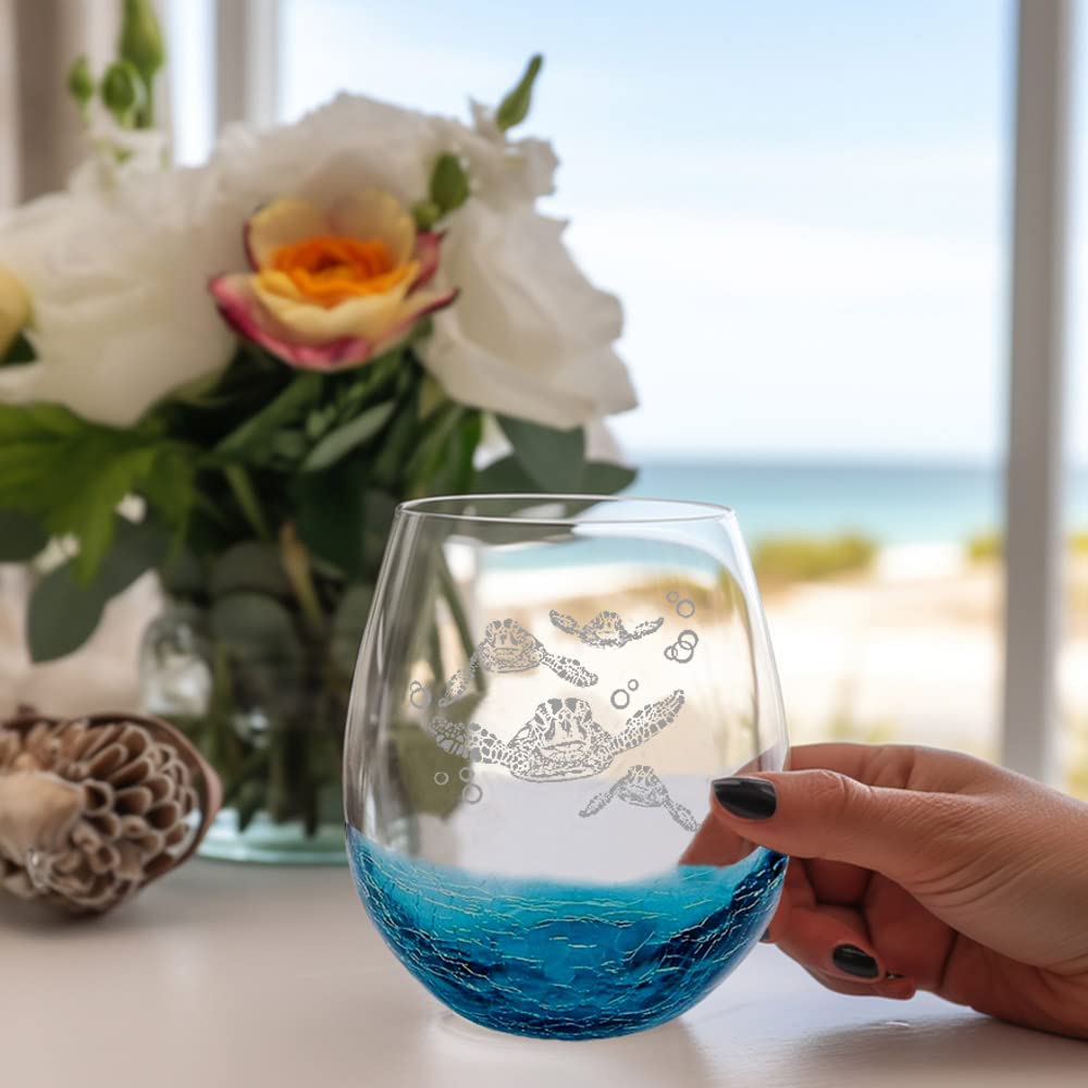 Mothers Day Gifts for Mom and Grandma, Etched Sea Turtles Family Handmade Engraved Crackle Turquoise Beach Wine Glasses