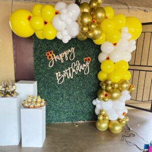 139PCS Sunflower Balloons Garland Kit with Artificial Sunflowers Yellow Balloons for Sunflower Theme Birthday Party Baby Shower