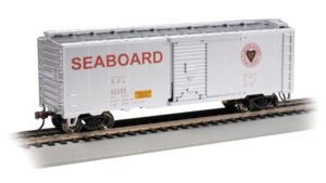 bachmann trains - ps1 40’ box car - seaboard® #2525 - beer car (silver) - ho scale