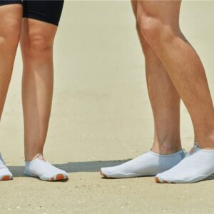 Vsufim Quick-Dry Water Sports Barefoot Shoes Aqua Socks for Swim Beach Pool Surf Yoga for Women Men (8.5 Women/7.5 Men)