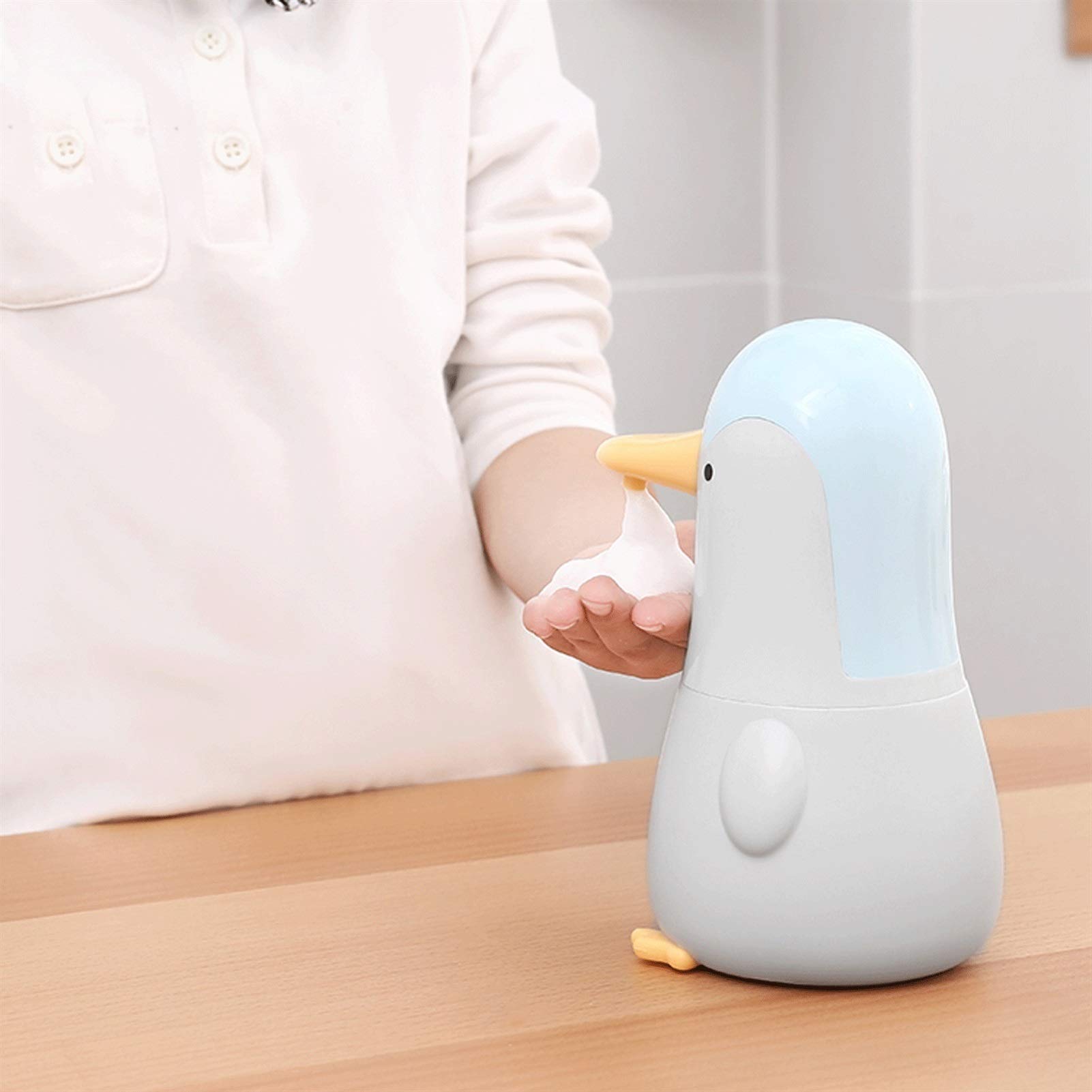 Refillable Liquid Hand Soap Dispenser Automatic Rechargeable Foaming Soap Dispenser, Touchless Hand Free Soap Sensor Dispenser with usb charging for Kitchen, Bathroom, Office & Hotel Bottles Dispenser