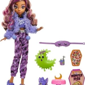 Monster High Doll, Clawdeen Wolf Creepover Party Set with Pet Dog Crescent, Sleepover Clothes and Accessories