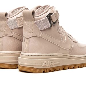 Nike Womens WMNS Air Force 1 High Utility DC3584 200 - Size 7W