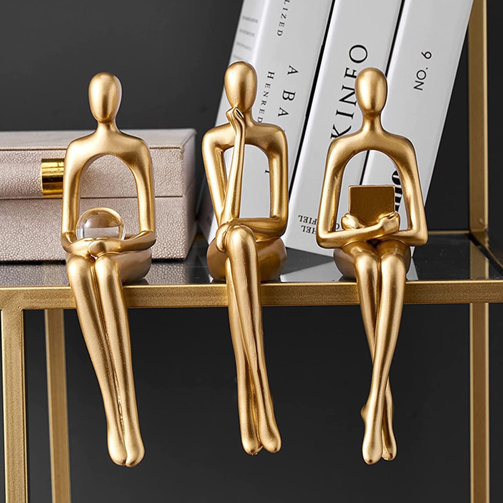 Golden Abstract Bookshelf Figures, Gold Thinker Statue Decor, Resin Sitting Sculpture, Modern Thinker Art for Bookshelf Table Shelf Desktop Table Office Home Decoration-Hold The Ball