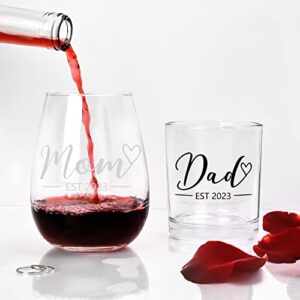 Modwnfy Mom & Dad Est 2023 Stemless Wine Glass and Whiskey Glass Set, New Parents Gift for Christmas Baby Shower Mother's Day Father's Day Anniversary, New Mom New Dad Gift for Daily Use