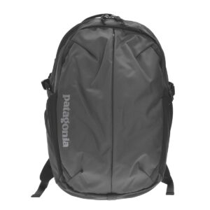 patagonia refugio daypack backpack (black - 26l)