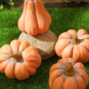 Fake Pumpkins, 4 Pcs Pumpkin Design Decorative Statue, Foam Plastic Fake Faux Artificial Pumpkins for Halloween Fall Harvest Festival Home Table Decor, Halloween Indoor Decoration