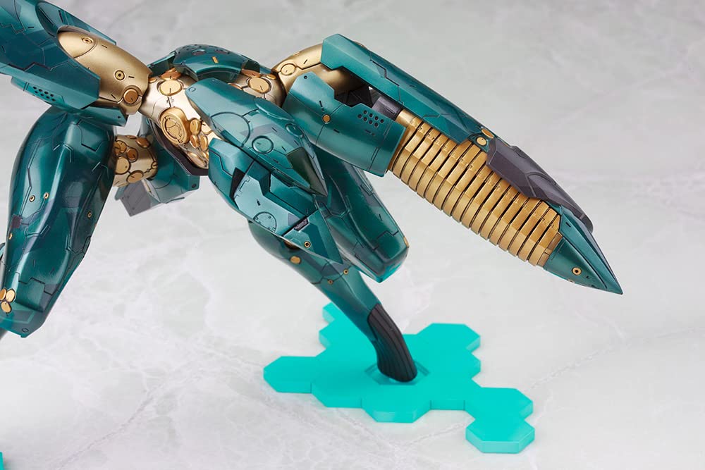 Kotobukiya Metal Gear Solid 4 Guns of The Patriot Metal Gear RAY 1/100 Scale Plastic Kit