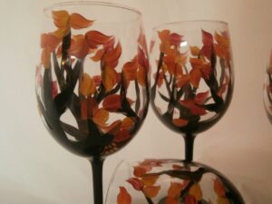 hand painted fall leaves goblets. great set. usa. set of2 goblets. 19 ounce white wine goblets