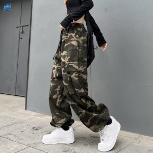 Linsennia Camo Cargo Pants for Women Baggy Y2k Parachute Pants Wide Leg with Pockets Girls Streetwear Goth