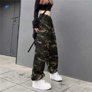 Linsennia Camo Cargo Pants for Women Baggy Y2k Parachute Pants Wide Leg with Pockets Girls Streetwear Goth