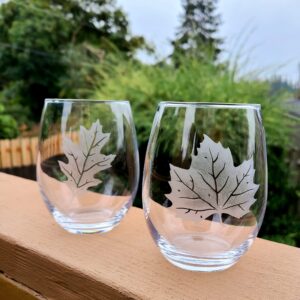 Fall leaves glass set, etched wine glass, etched maple leaf glass, oak leaf glass, stemless barware, for wine lovers, hostess gift