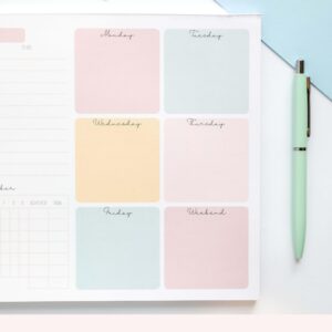 Weekly Planner Notepad Tear Off – 52 Undated Weekly Sheets Daily To Do List Notepad, Habit Tracker, Academic Planner Notebook, Daily Work Planner- Full Year Productivity Planner Weekly To Do List Pad