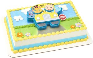 decopac decoset cocomelon ready for adventure! cake topper, 4 piece cake decoration set with jojo, kittens, wally, and ello puzzle jigsaw (27978)