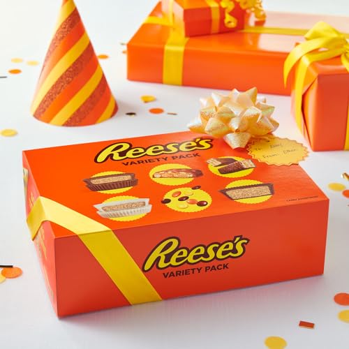 REESE'S Assorted Peanut Butter Candy Bulk Box, 44.1 oz (30 Count)