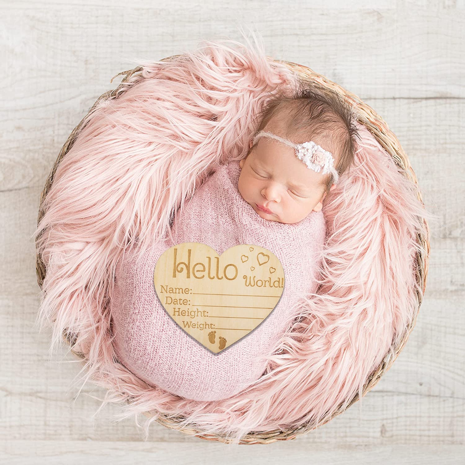 lustrioustoy Wooden Baby Announcement Sign, Birth Announcement Sign, Hello World Newborn Sign, Baby Name Announcement Sign for Photo Prop Baby Shower Nursery Gift（Round） (heart-shaped)