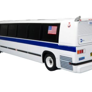 TMC RTS Transit Bus MTA New York 47 LaGuardia Airport Marine Air Term MTA New York City Bus Series 1/87 Diecast Model by Iconic Replicas 87-0397