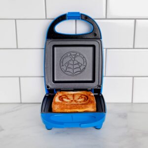 Uncanny Brands Marvel Spiderman Single Sandwich Maker - Marvel Kitchen Appliance