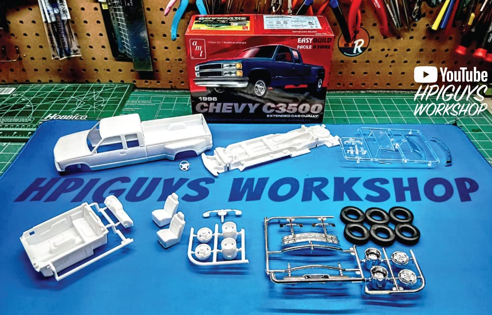 AMT 1996 Chevrolet C-3500 Dually Pickup Easy Build New Tooling 1:25 Scale Model Kit