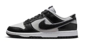 nike mens dunk low dq7683 001 chenille swoosh black grey - size 10.5