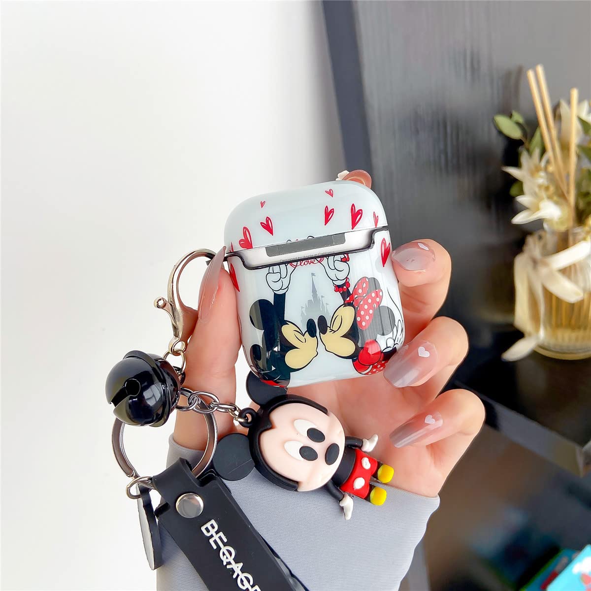 Cute Airpod Case, Airpod 2/1 case Personalise Custom Airpod Case Cover with Keychain/Lanyard Protective Hard Case Cover Skin Portable Shockproof Cover for Women Girls Wireless Airpod 2 Case (Mickey)