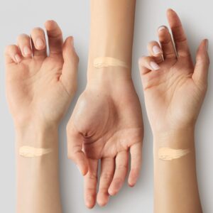 essence | Keep Me Covered Concealer (20 | Fair)| Lightweight, Non-Comedogenic, Buildable Coverage | Vegan, Cruelty Free & Paraben Free