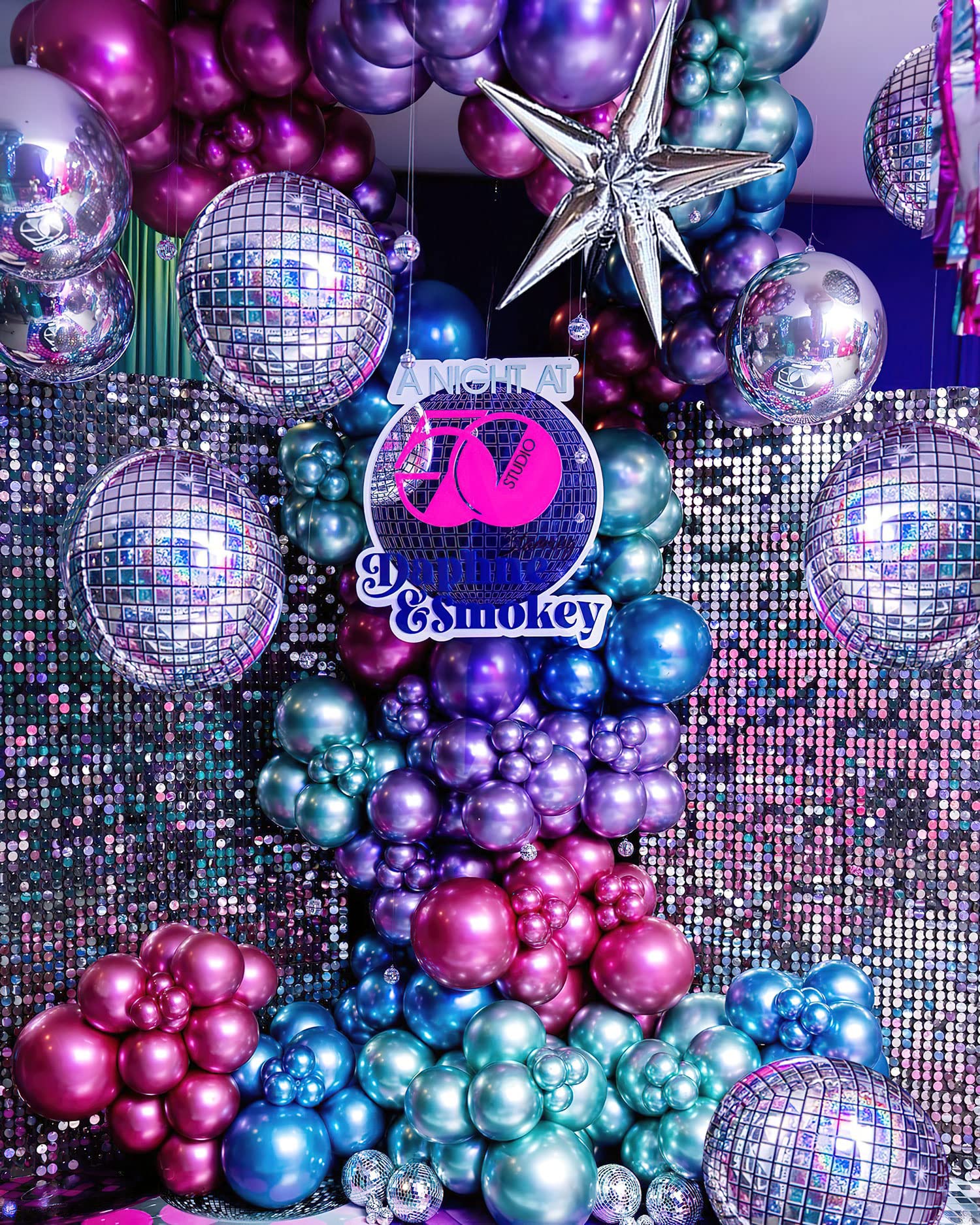 Metallic Balloon garland kit 135Pcs Disco Party decorations with Chrome Blue Red Purple Silver Disco ball balloons for 80s 90s Themed Birthday graduation 2024 new year Party eve Decorations