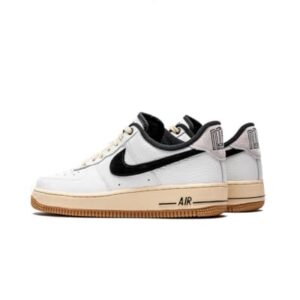 Nike Air Force 1 Womens Muslin Size 6 Multicolored