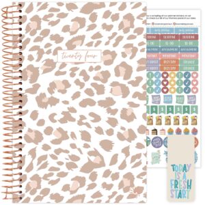 bloom daily planners 2024 calendar year day planner (january 2024 - december 2024) - 5.5” x 8.25” - weekly/monthly agenda organizer book with stickers & bookmark - tan leopard