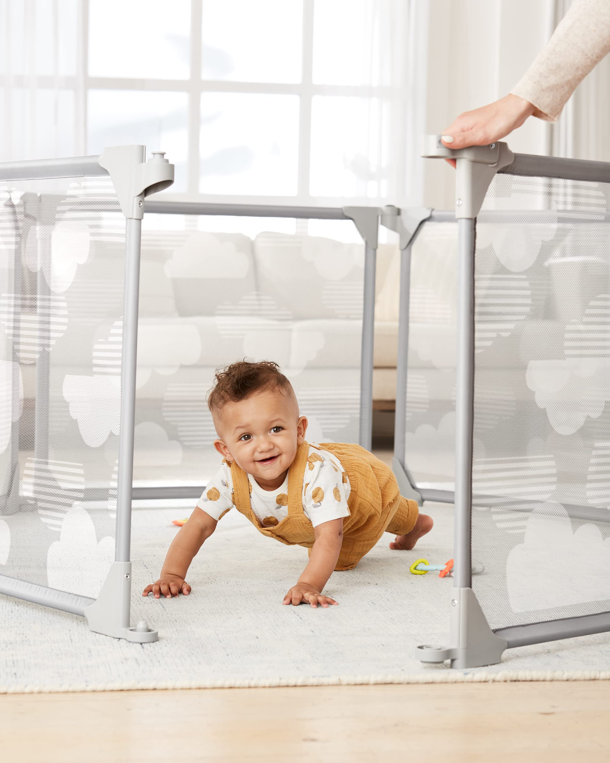 Skip Hop Expandable Baby Gate, Playview Enclosure, Silver Lining Cloud