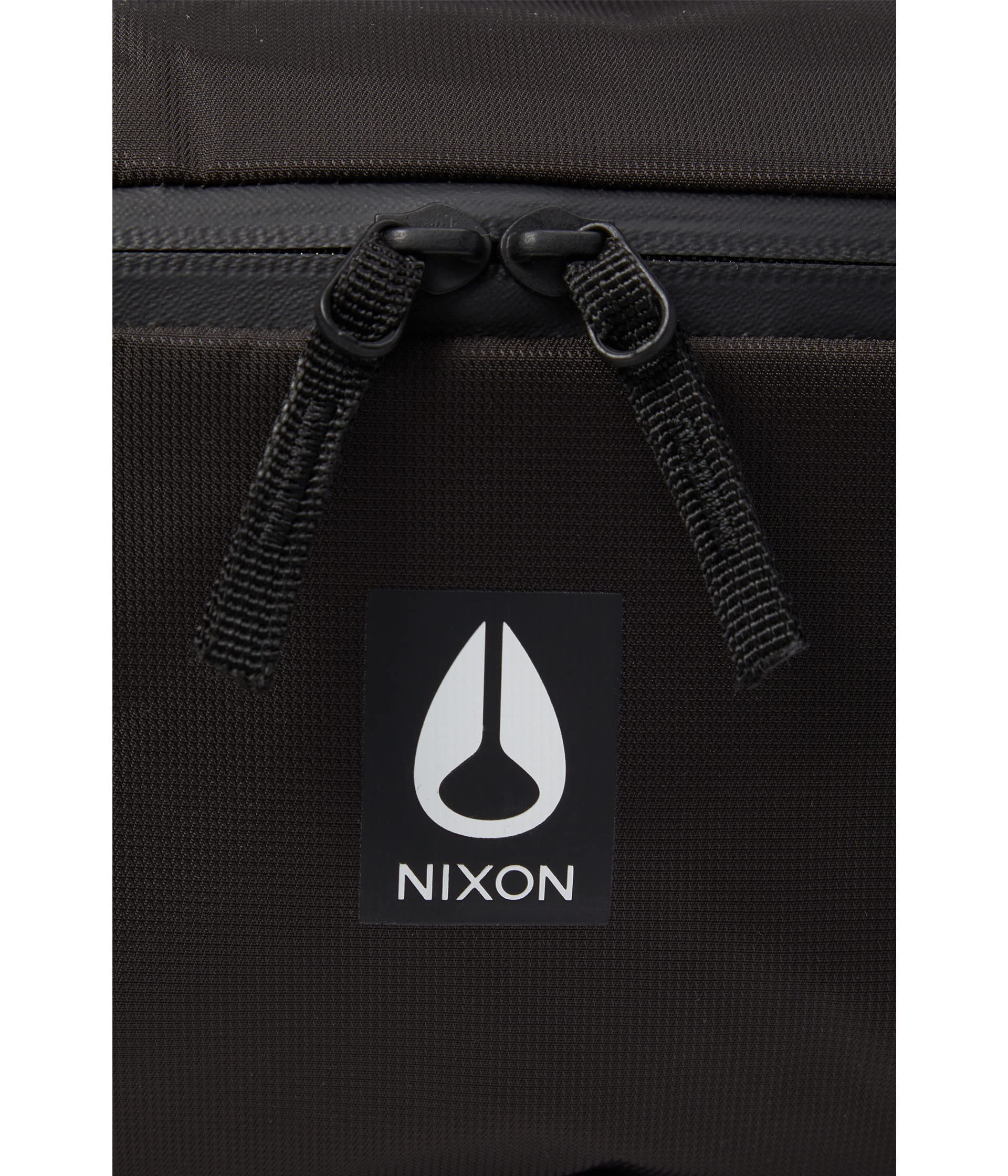 NIXON Day Trippin' 3.17L Sling Bag - Black