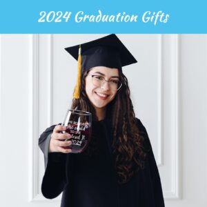 Futtumy Graduation Gift, She Believed She Could So She Mastered It 2023 Stemless Wine Glass, 2023 Graduation Gifts for Her Friend Masters Degree College High School Graduates College Grad, 17Oz