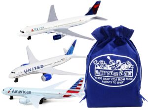 matty's toy stop daron american airlines, delta & united airlines die-cast planes set bundle with storage bag - 3 pack