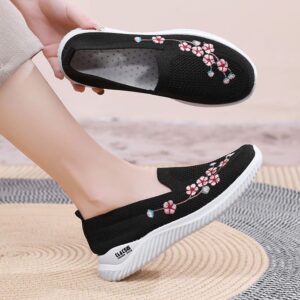 COVOYYAR Women's Slip on Shoes Casual Comfortable Tennis Floral Embroidered Walking Sneakers (7,Black)