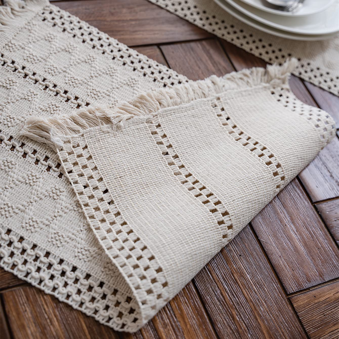 Alynsehom Macrame Table Runner Cream Beige Boho Table Runner with Tassels Hand Woven Cotton Table Runner Rustic Farmhouse Table Runner for Bohemian Kitchen Dining Table(12x71in)