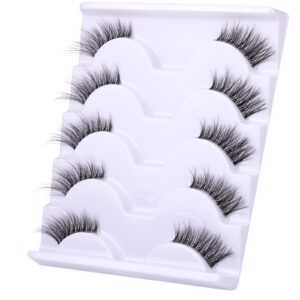 Half Lashes Lashes Natural Look Wispy 3/4 False Eyelashes Fluffy Clear Band False Cat Eye Lashes that Look Like Extensions Soft Handmade Reusable Lashes Pack