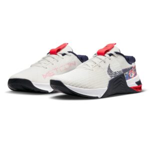 Nike Womens Metcon 8 Trainers Do9327 Sneakers Shoes (Summit White/Bright Crimson/Hyper Pink/Blackened Blue, us_Footwear_Size_System, Adult, Women, Numeric, Medium, Numeric_6)