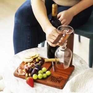 CUTLINX Wineboard Gifts for Aunt - Wine Rack Countertop of Acacia Wood with Corkscrew and Wine Glass Holder - Premium Kitchen Gifts for Aunt from Niece for Birthday, Anniversary - Portable and Durable