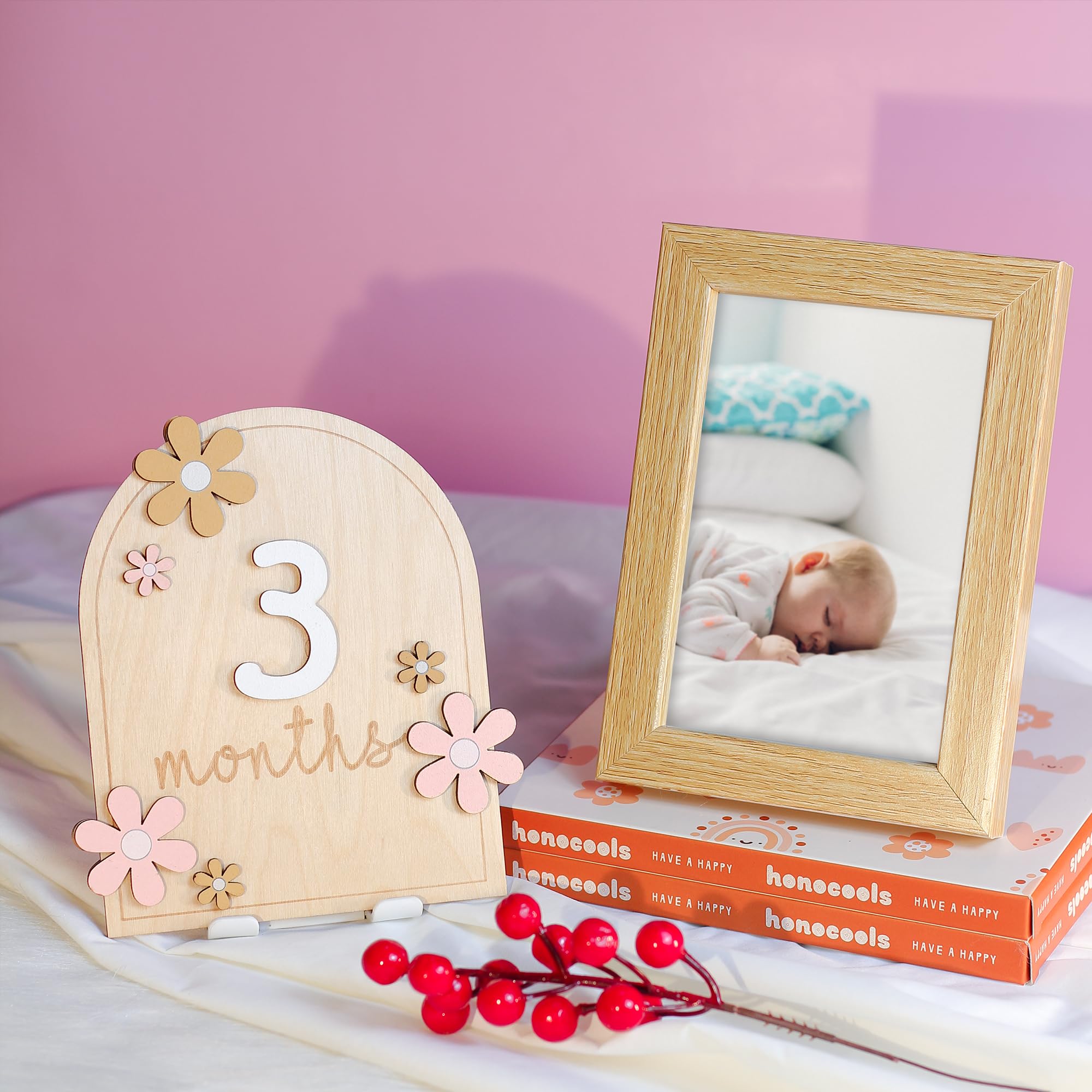 Baby Monthly Milestone Cards - Wooden Monthly Milestone Discs - Newborn Photography Props to Document Your Baby´s Growth - Baby Announcement Sign (AA Flower)