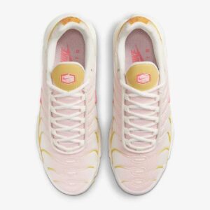 Women's Air Max Plus - Size 7 US - Sail/Hyper Pink-Solar Flare